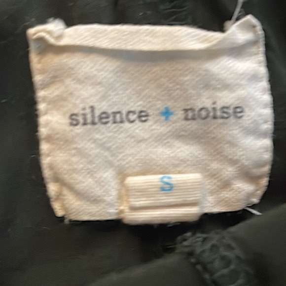 SILENCE + NOISE  relax fit Romper - Picture 3 of 3